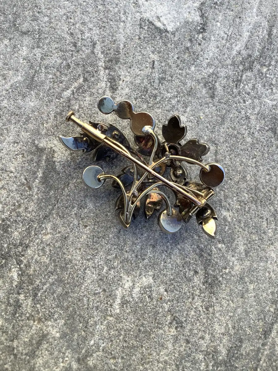 Broche Fleur Diamants Argent et Or 18ct