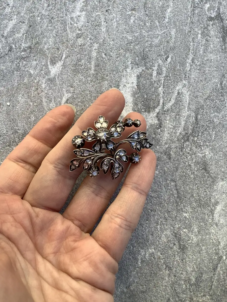 Broche Fleur Diamants Argent et Or 18ct